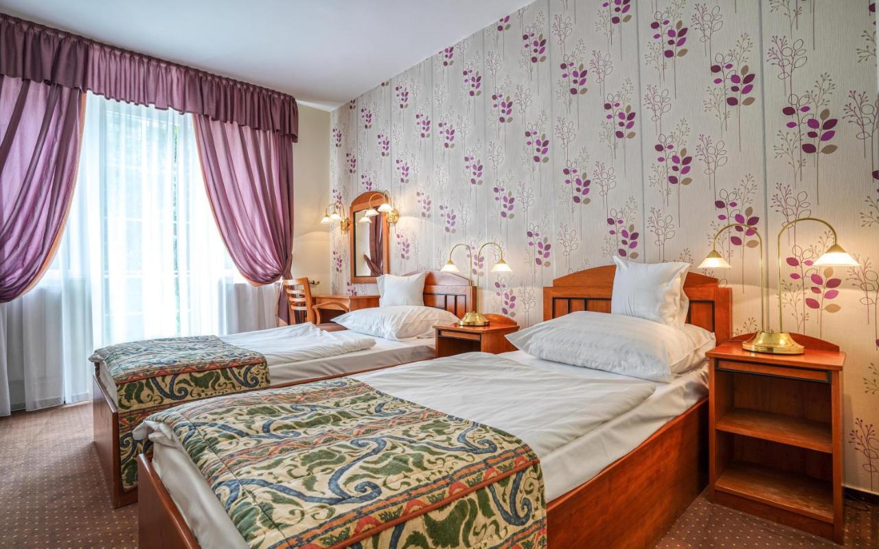Hotel Erzsebet Hévíz Εξωτερικό φωτογραφία