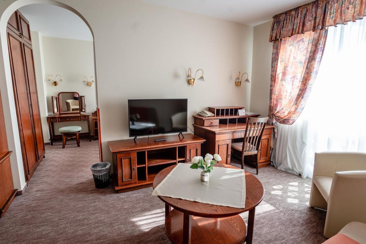 Hotel Erzsebet Hévíz Εξωτερικό φωτογραφία