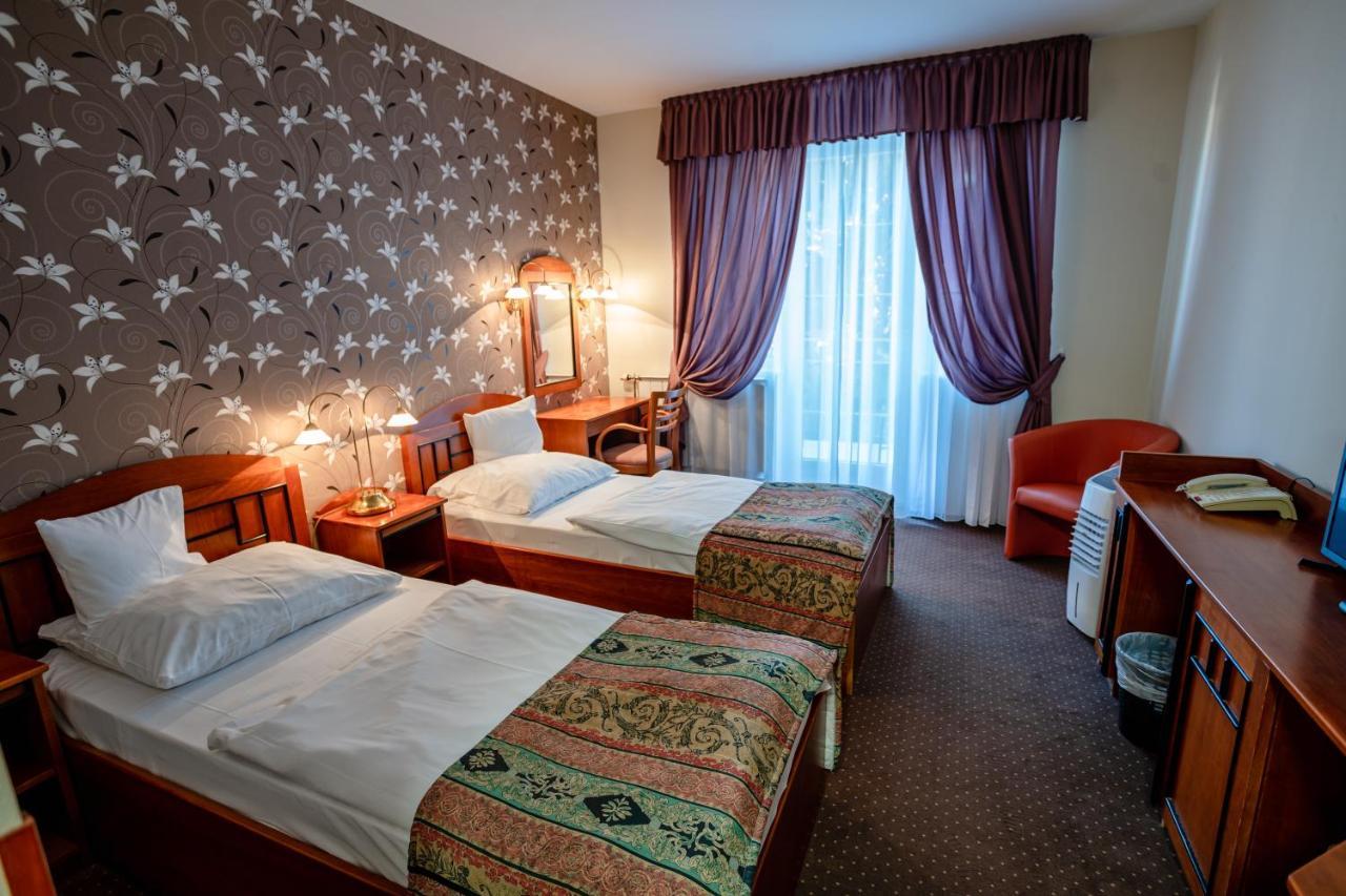 Hotel Erzsebet Hévíz Εξωτερικό φωτογραφία